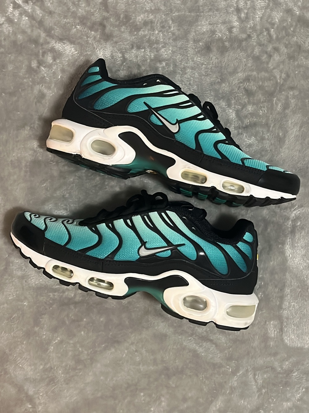 Nike Air Max Plus SE Clear Emerald Women’s 7.5 Black Teal 862201-008
